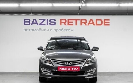 Hyundai Solaris II рестайлинг, 2015 год, 850 000 рублей, 3 фотография