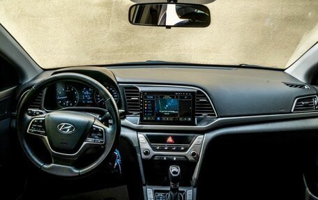 Hyundai Elantra VI рестайлинг, 2018 год, 1 450 000 рублей, 17 фотография