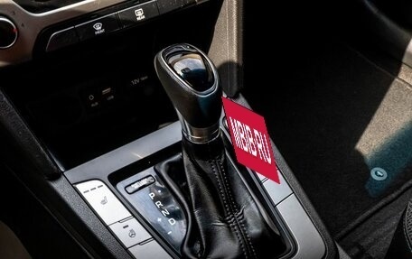 Hyundai Elantra VI рестайлинг, 2018 год, 1 450 000 рублей, 20 фотография