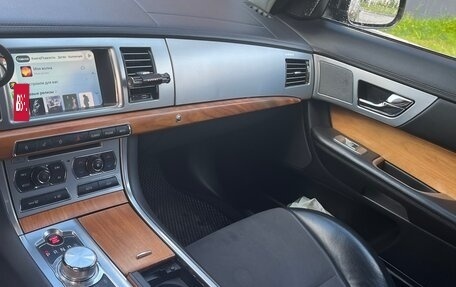 Jaguar XF I рестайлинг, 2011 год, 1 200 000 рублей, 11 фотография