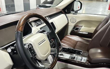 Land Rover Range Rover IV рестайлинг, 2013 год, 3 530 000 рублей, 10 фотография