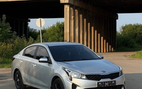KIA Rio IV, 2020 год, 1 550 000 рублей, 3 фотография