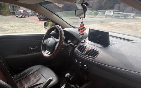 Renault Fluence I, 2011 год, 550 000 рублей, 4 фотография