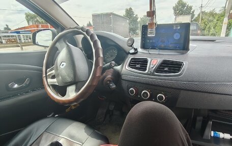 Renault Fluence I, 2011 год, 550 000 рублей, 2 фотография