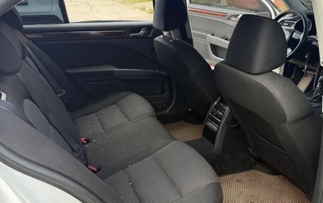 Skoda Superb III рестайлинг, 2013 год, 550 000 рублей, 21 фотография