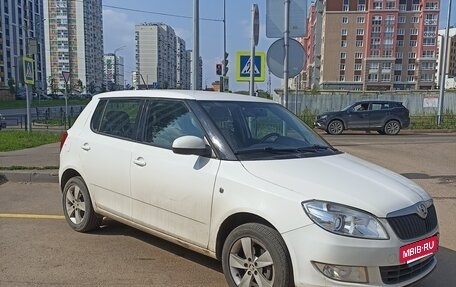 Skoda Fabia II, 2013 год, 950 000 рублей, 2 фотография