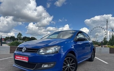 Volkswagen Polo VI (EU Market), 2011 год, 590 000 рублей, 1 фотография