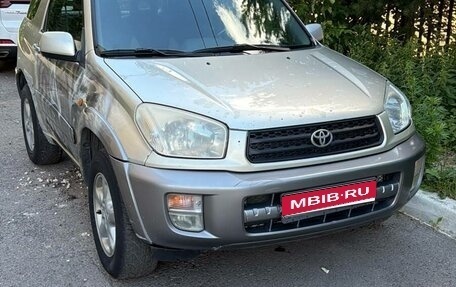 Toyota RAV4, 2003 год, 600 000 рублей, 1 фотография