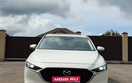 Mazda 3, 2021 год, 1 750 000 рублей, 1 фотография