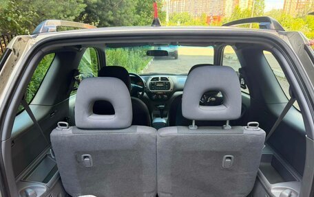 Toyota RAV4, 2003 год, 600 000 рублей, 7 фотография