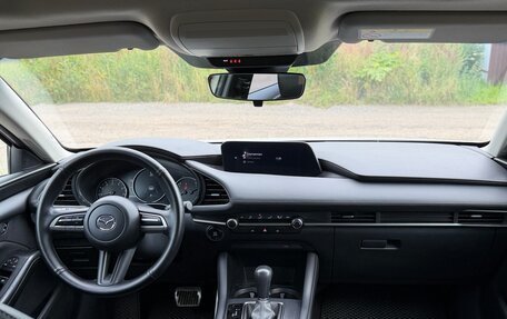 Mazda 3, 2021 год, 1 750 000 рублей, 20 фотография