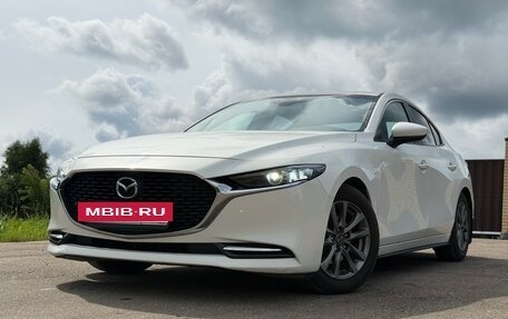 Mazda 3, 2021 год, 1 750 000 рублей, 2 фотография