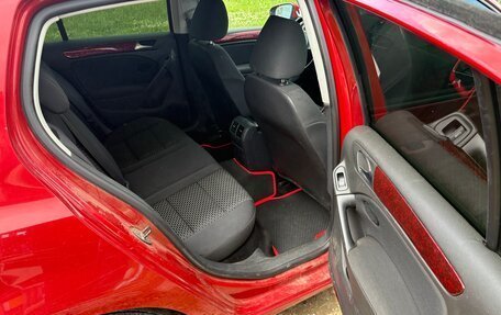 Volkswagen Golf VI, 2010 год, 800 000 рублей, 12 фотография