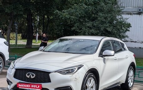 Infiniti Q30, 2017 год, 1 850 000 рублей, 3 фотография