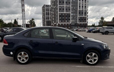 Volkswagen Polo VI (EU Market), 2011 год, 750 000 рублей, 4 фотография