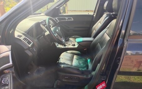 Ford Explorer VI, 2015 год, 1 850 000 рублей, 8 фотография