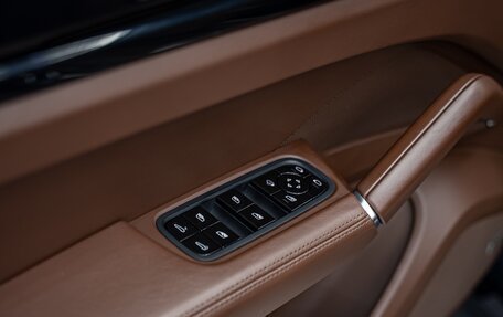 Porsche Cayenne III, 2021 год, 13 000 000 рублей, 18 фотография