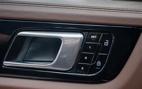 Porsche Cayenne III, 2021 год, 13 000 000 рублей, 19 фотография