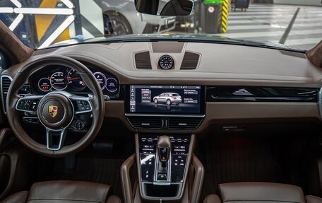 Porsche Cayenne III, 2021 год, 13 000 000 рублей, 29 фотография