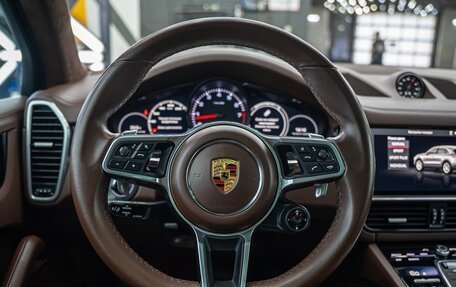 Porsche Cayenne III, 2021 год, 13 000 000 рублей, 28 фотография