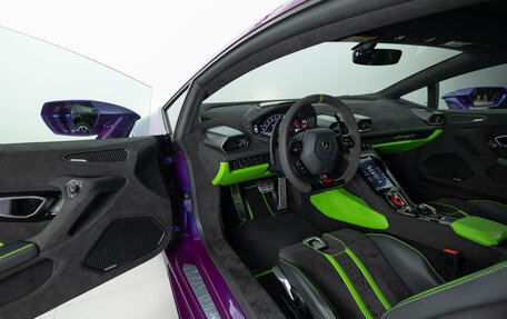 Lamborghini Huracán, 2023 год, 34 500 000 рублей, 27 фотография