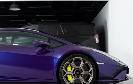 Lamborghini Huracán, 2023 год, 34 500 000 рублей, 39 фотография