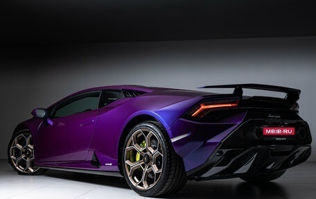 Lamborghini Huracán, 2023 год, 34 500 000 рублей, 31 фотография