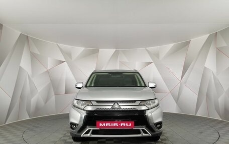 Mitsubishi Outlander III рестайлинг 3, 2019 год, 1 935 000 рублей, 7 фотография