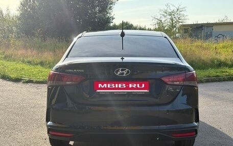 Hyundai Solaris II рестайлинг, 2021 год, 800 000 рублей, 5 фотография