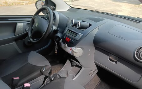 Peugeot 107 I рестайлинг, 2008 год, 280 000 рублей, 8 фотография