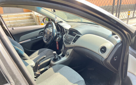 Chevrolet Cruze II, 2012 год, 700 000 рублей, 8 фотография