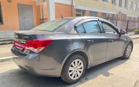 Chevrolet Cruze II, 2012 год, 700 000 рублей, 4 фотография