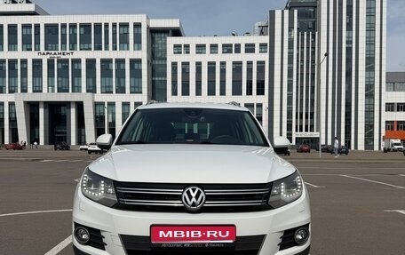 Volkswagen Tiguan I, 2014 год, 1 300 000 рублей, 1 фотография