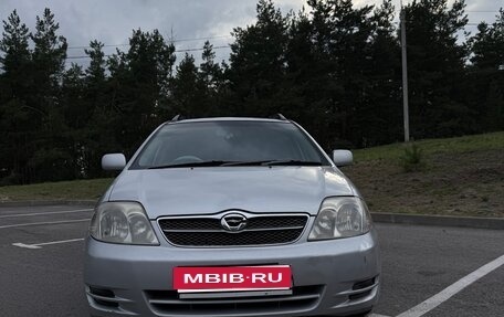 Toyota Corolla, 2003 год, 450 000 рублей, 1 фотография