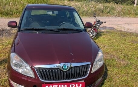 Skoda Fabia II, 2012 год, 450 000 рублей, 2 фотография