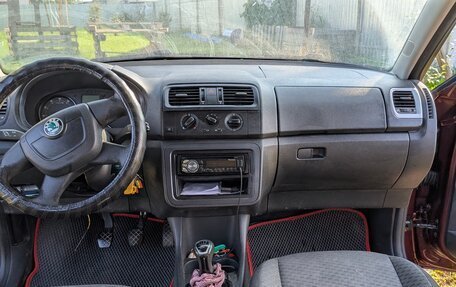 Skoda Fabia II, 2012 год, 450 000 рублей, 11 фотография