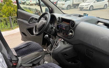 Peugeot Partner II рестайлинг 2, 2012 год, 550 000 рублей, 5 фотография