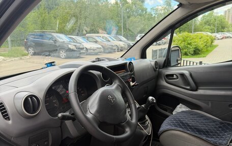 Peugeot Partner II рестайлинг 2, 2012 год, 550 000 рублей, 6 фотография