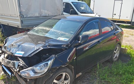 Hyundai Solaris II рестайлинг, 2011 год, 370 000 рублей, 16 фотография