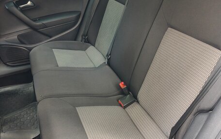 Volkswagen Polo VI (EU Market), 2011 год, 870 000 рублей, 7 фотография