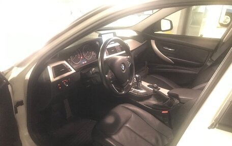 BMW 3 серия, 2014 год, 1 900 000 рублей, 4 фотография
