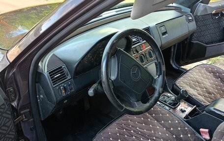 Mercedes-Benz C-Класс, 1995 год, 250 000 рублей, 10 фотография