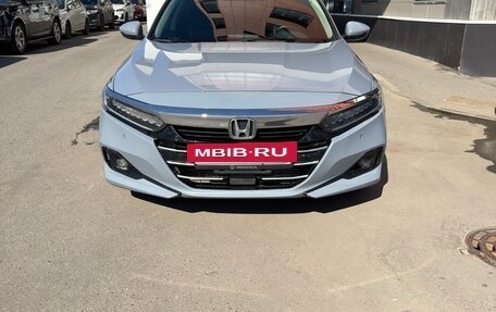 Honda Accord IX рестайлинг, 2022 год, 2 700 000 рублей, 2 фотография
