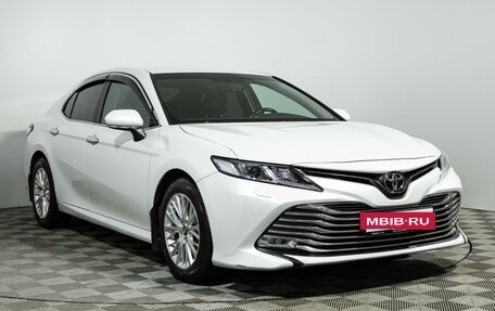 Toyota Camry, 2018 год, 2 749 000 рублей, 3 фотография