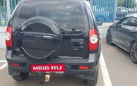 Chevrolet Niva I рестайлинг, 2017 год, 759 000 рублей, 4 фотография