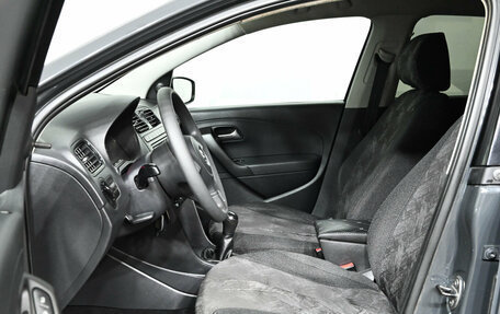Volkswagen Polo VI (EU Market), 2013 год, 650 000 рублей, 9 фотография