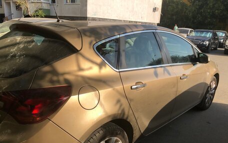 Opel Astra J, 2012 год, 995 000 рублей, 4 фотография