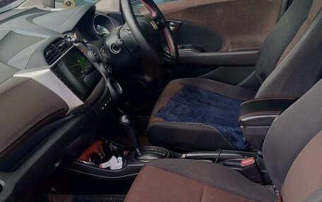 Honda Fit Shuttle I рестайлинг, 2012 год, 750 000 рублей, 3 фотография