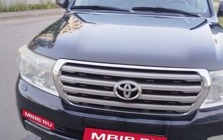 Toyota Land Cruiser 200, 2007 год, 3 000 000 рублей, 6 фотография