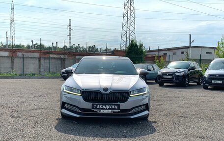 Skoda Superb III рестайлинг, 2020 год, 2 566 500 рублей, 10 фотография